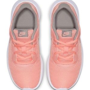 NIKE Tanjun Pink- GUC